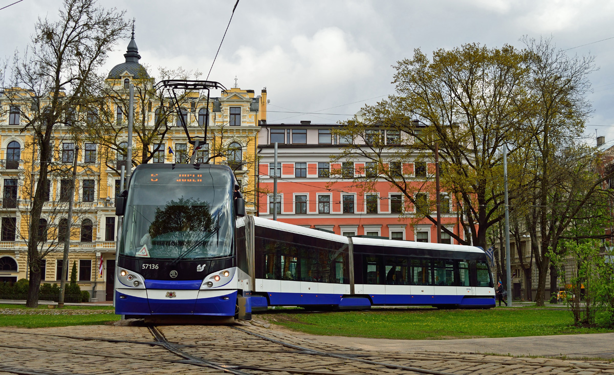 Рига, Škoda 15T ForCity Alfa Riga № 57136