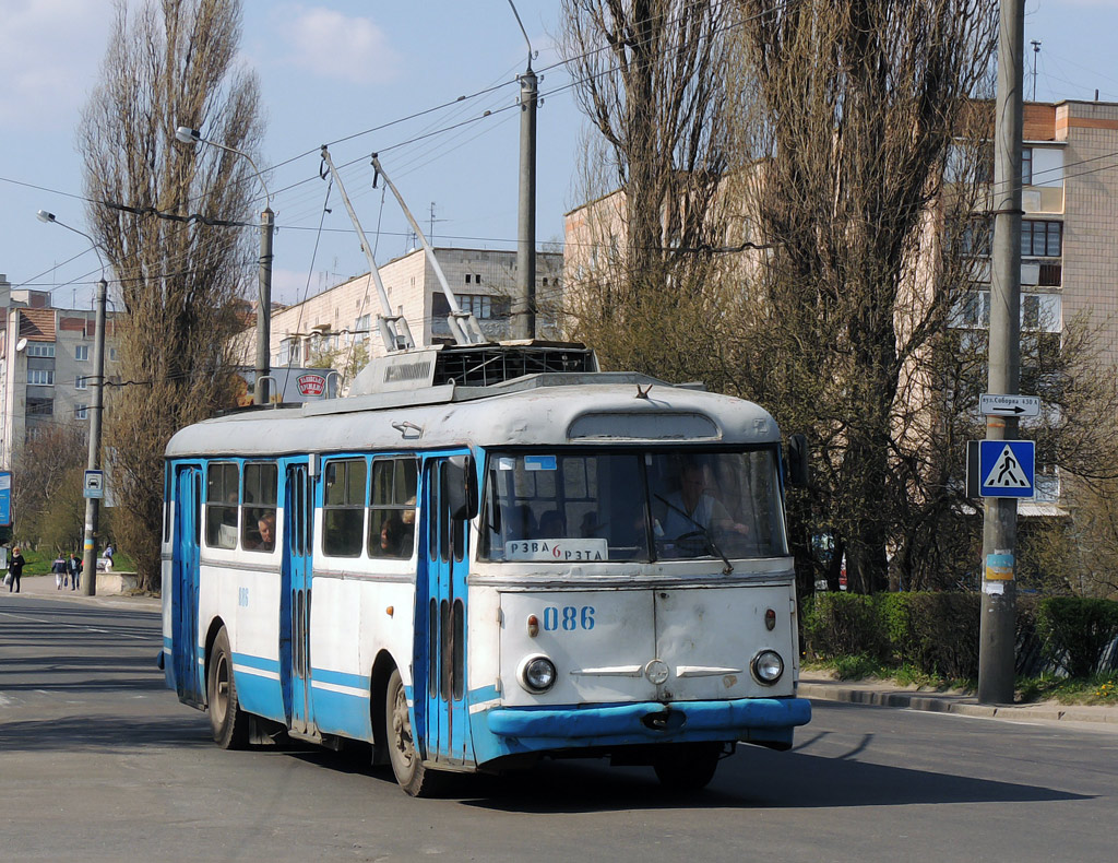 Ровно, Škoda 9TrH27 № 086