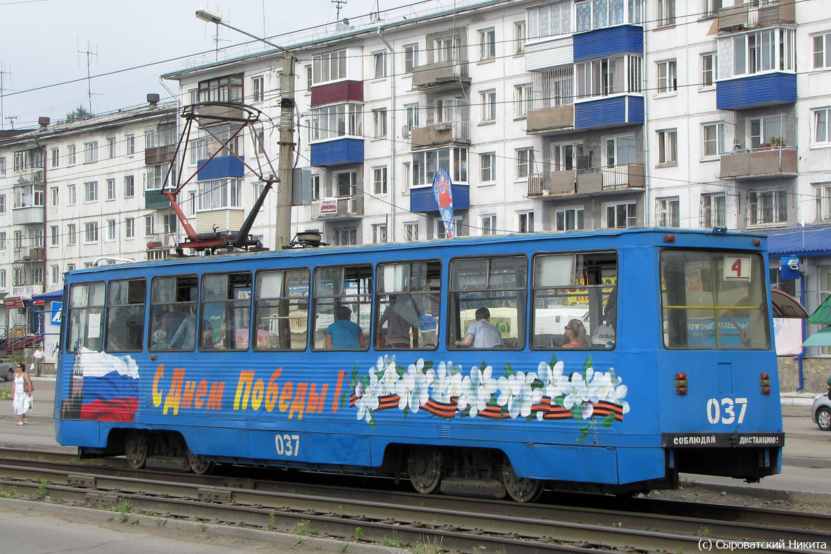 Усолье-Сибирское, 71-605 (КТМ-5М3) № 037