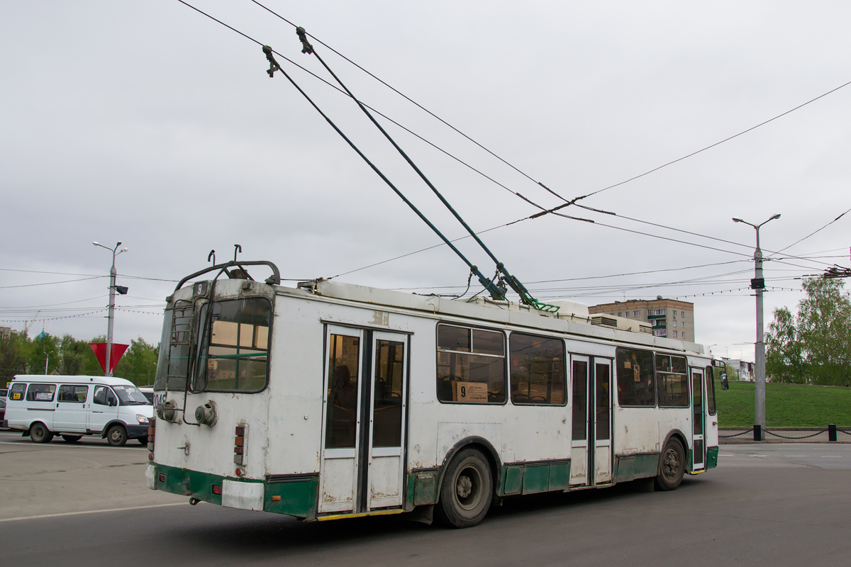 Пенза, ЗиУ-682Г-016.02 № 2048