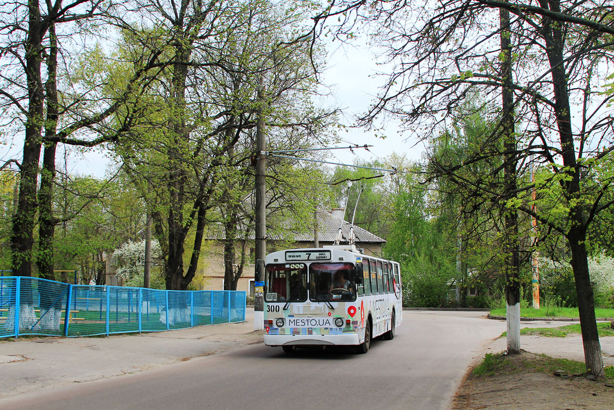 Сумы, ЗиУ-682Г-016 (012) № 300