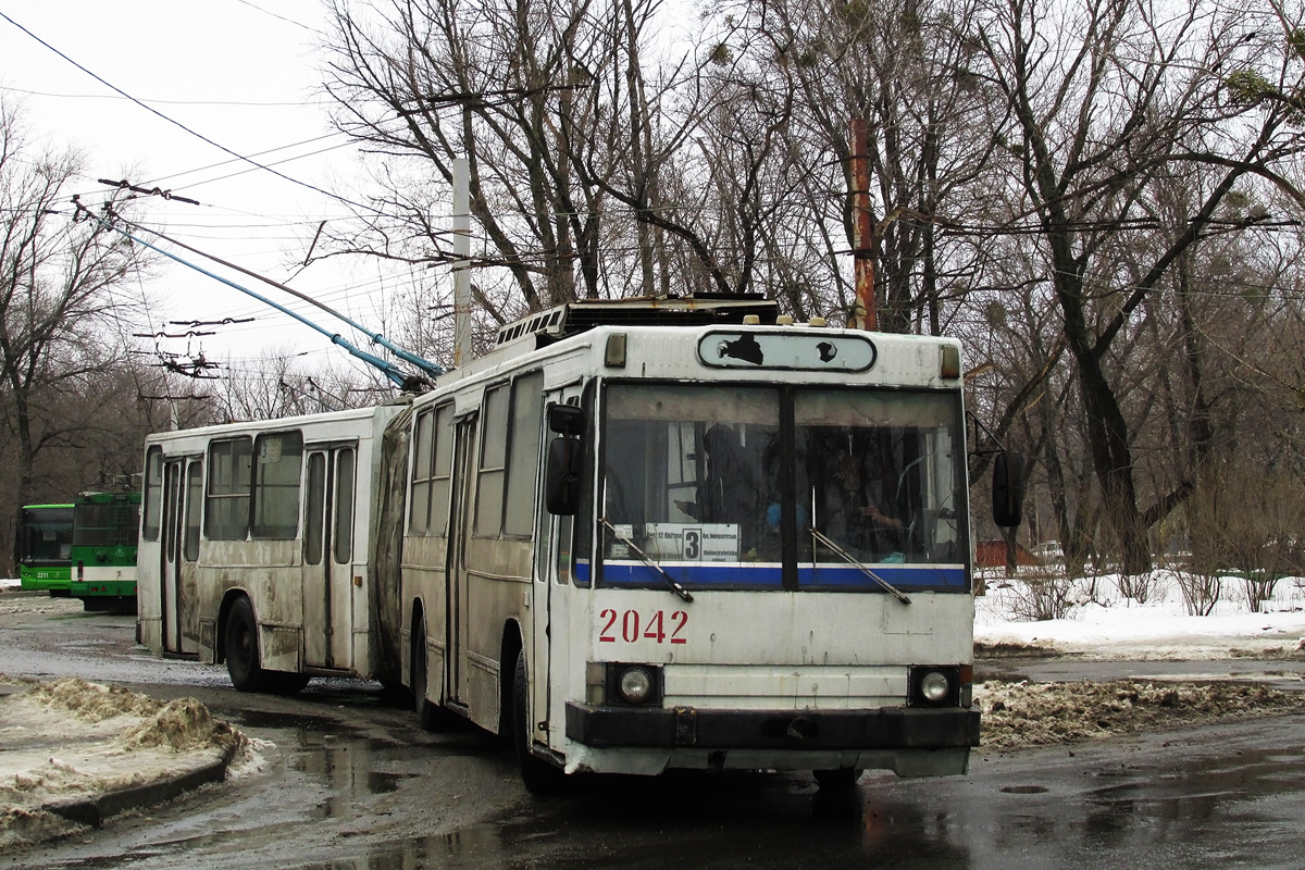 Харьков, ЮМЗ Т1 № 2042