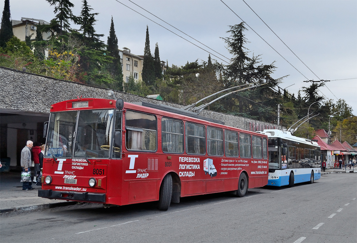 Крымский троллейбус, Škoda 14Tr02/6 № 8051