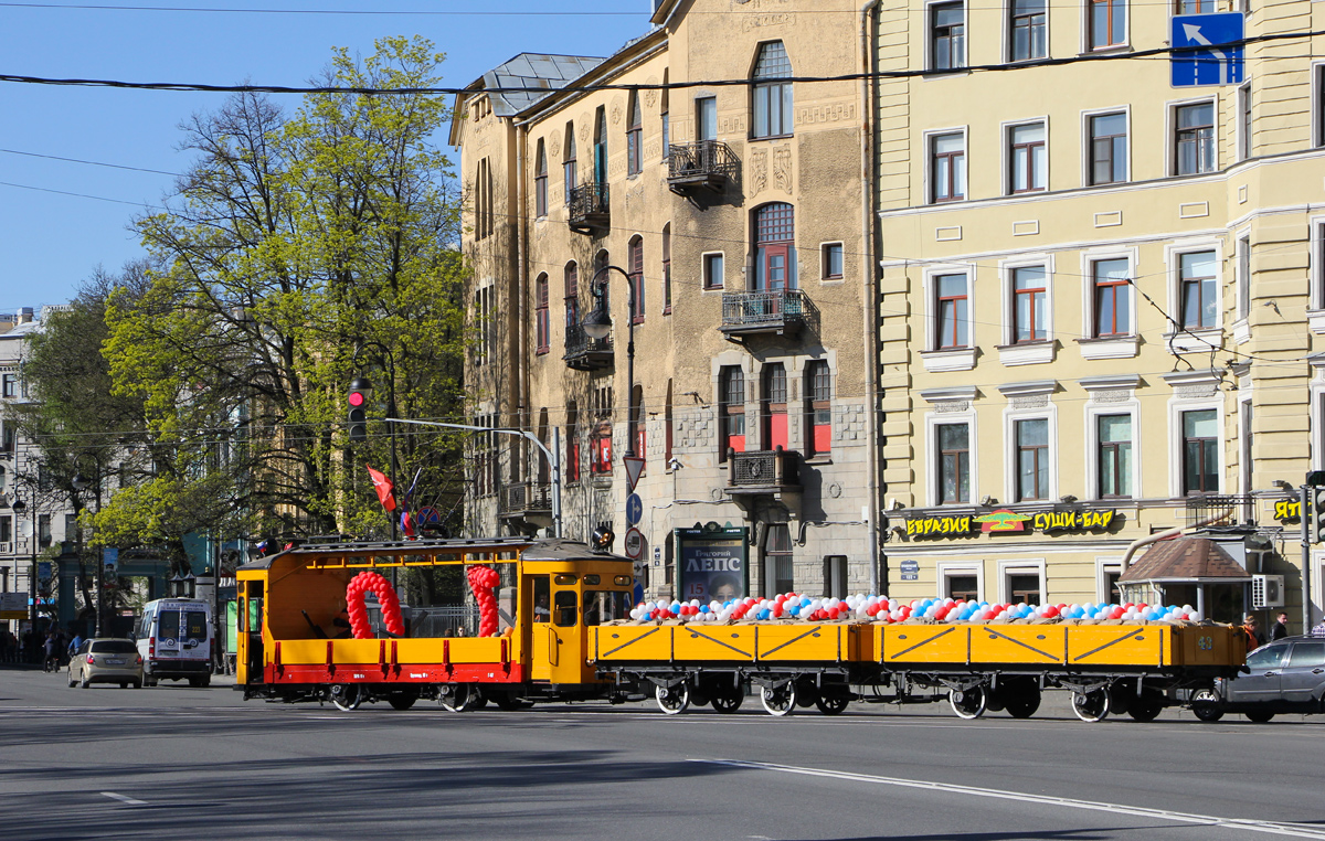 Санкт-Петербург, ГМу № Г-67; Санкт-Петербург, ГП-10 № 34; Санкт-Петербург, ГП-10 № 43; Санкт-Петербург — Трамвайный парад к 70-летию Победы Санкт-Петербург, ГМу № Г-67; Санкт-Петербург, ГП-10 № 34; Санкт-Петербург, ГП-10 № 43; Санкт-Петербург — Трамвайный парад к 70-летию Победы
