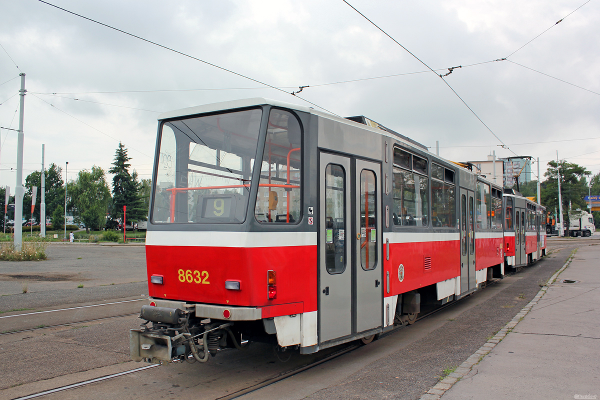 Praha, Tatra T6A5 nr. 8632