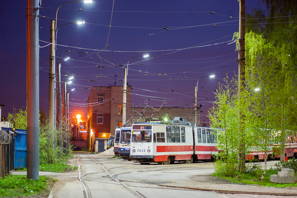 Санкт-Петербург, ЛВС-86К № 7025