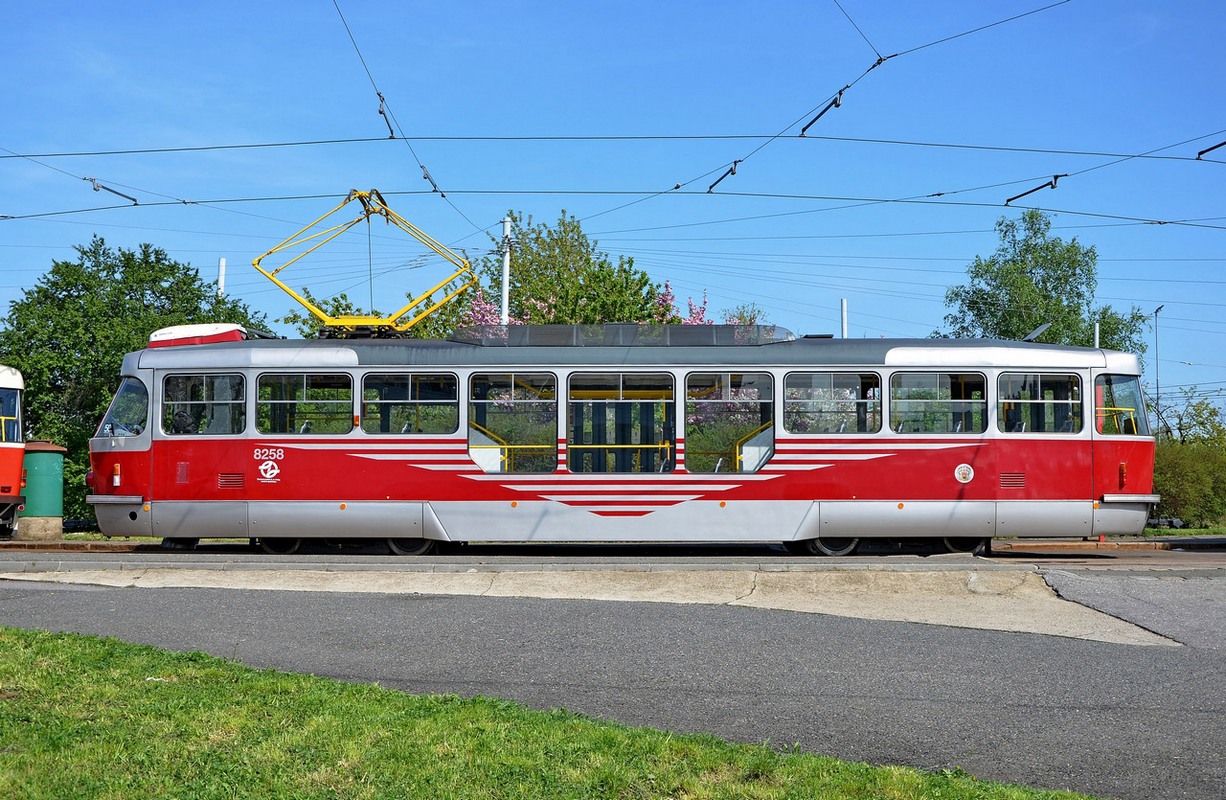 Prague, Tatra T3R.PLF № 8258