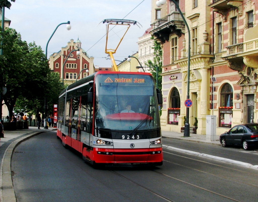 Прага, Škoda 15T3B ForCity Alfa Praha № 9243