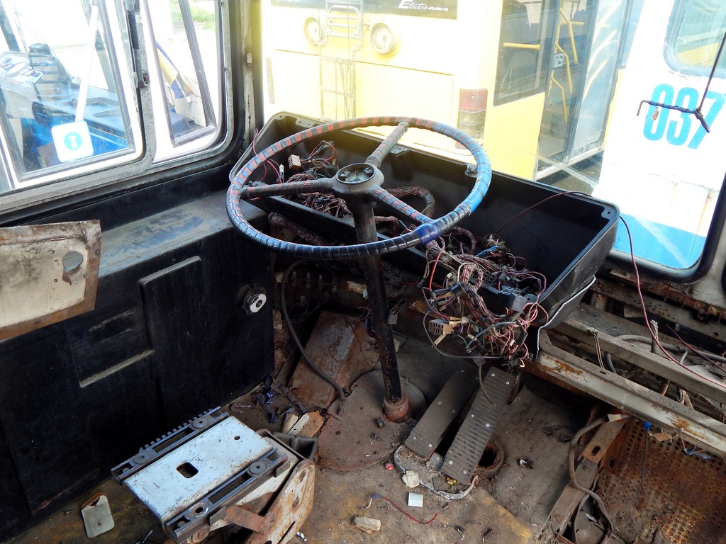 Львов, ЛАЗ-52522 № 006