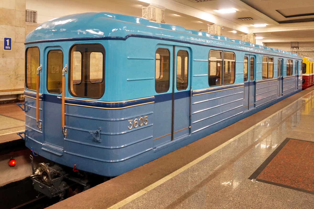 Москва, Е № 3605; Москва — Выставка подвижного состава и Парад поездов к 80-летию Московского метрополитена 15 — 19 мая 2015