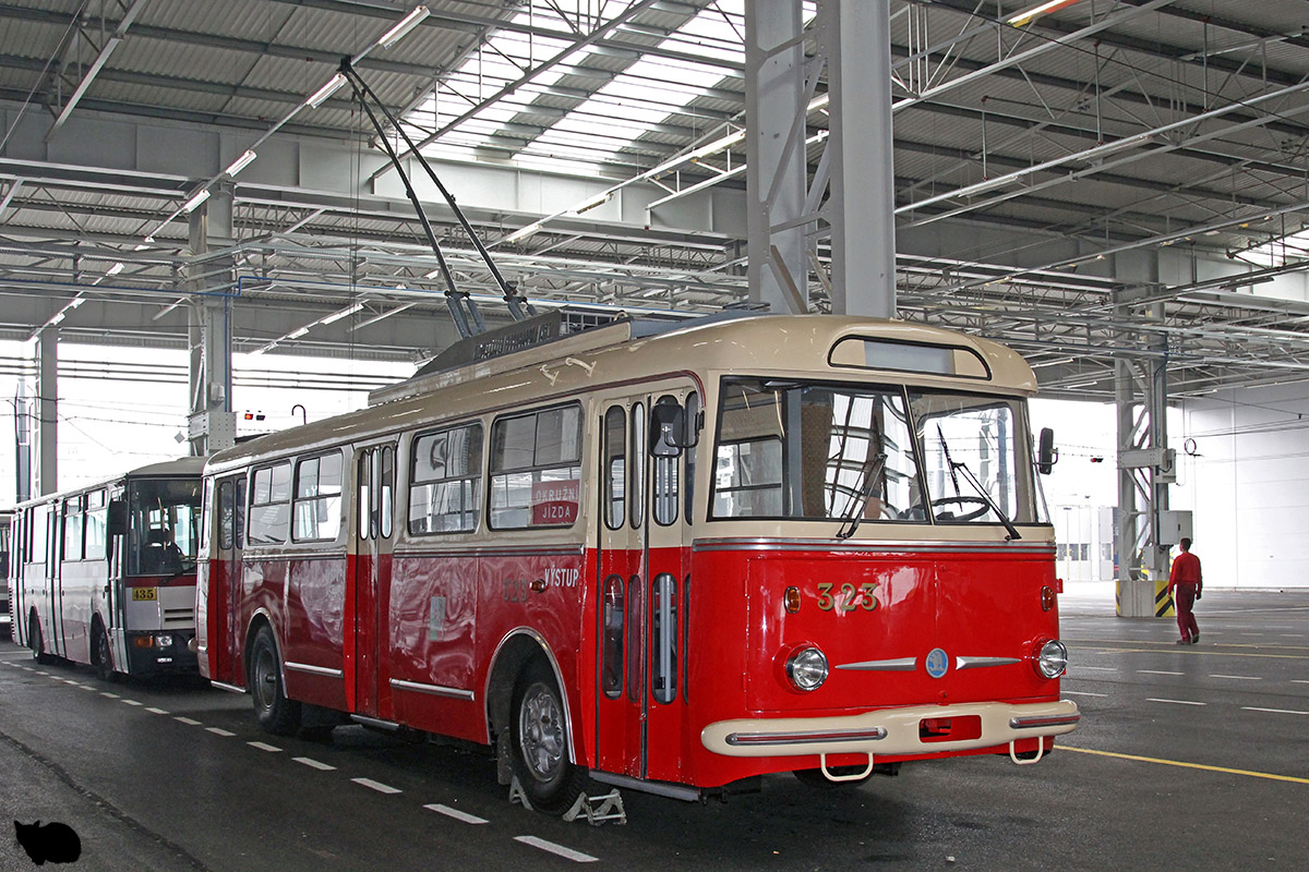 Пльзень, Škoda 9TrHT26 № 323