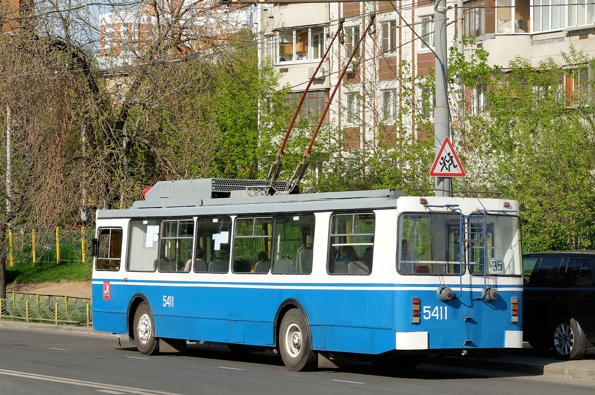 Москва, ЗиУ-682ГМ1 (с широкой передней дверью) № 5411