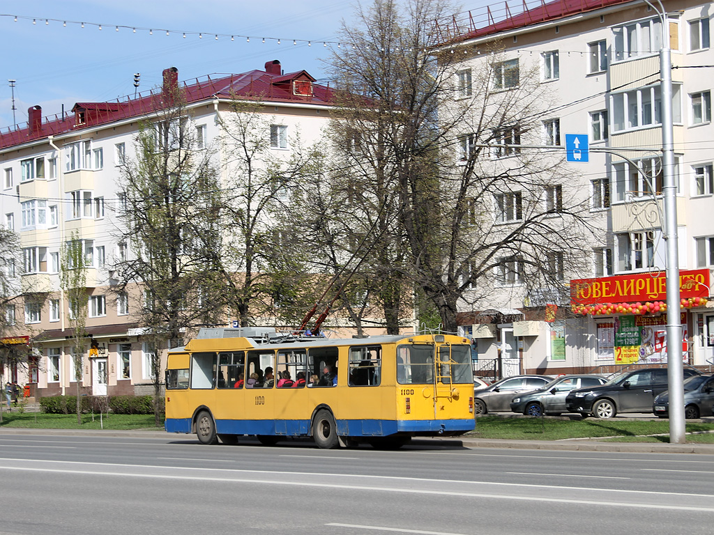Уфа, БТЗ-52011 № 1100