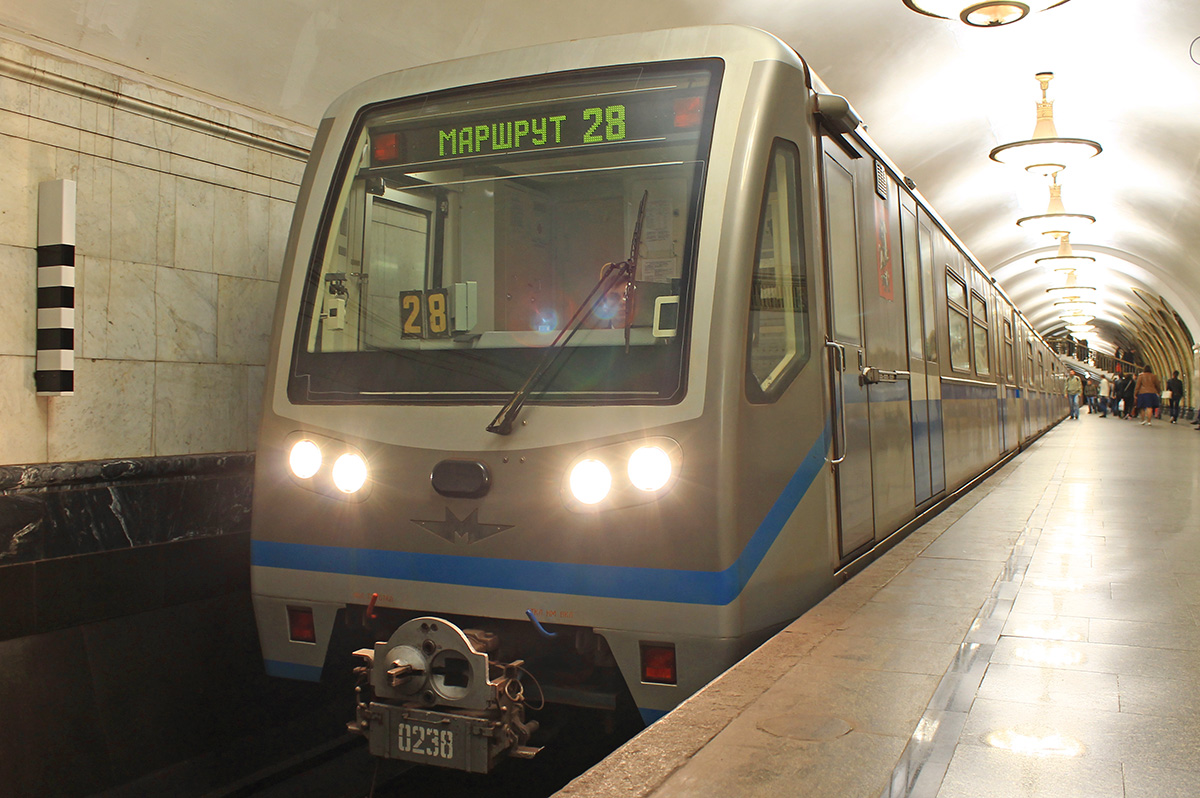 Moszkva, 81-740.4 “Rusich” — 0238