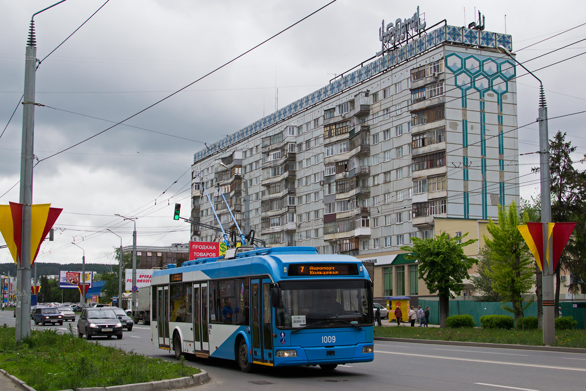 Пенза, БКМ 321 № 1009