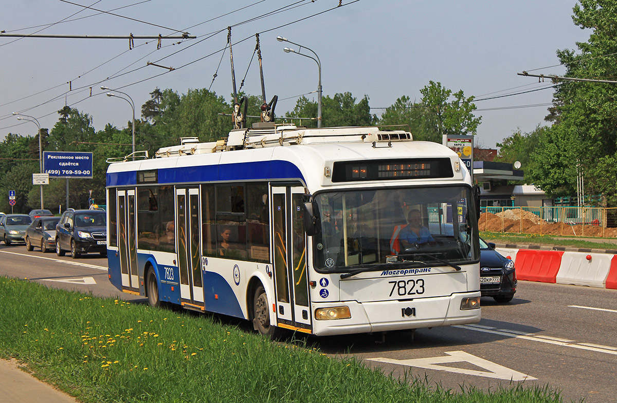 Москва, БКМ 321 № 7823