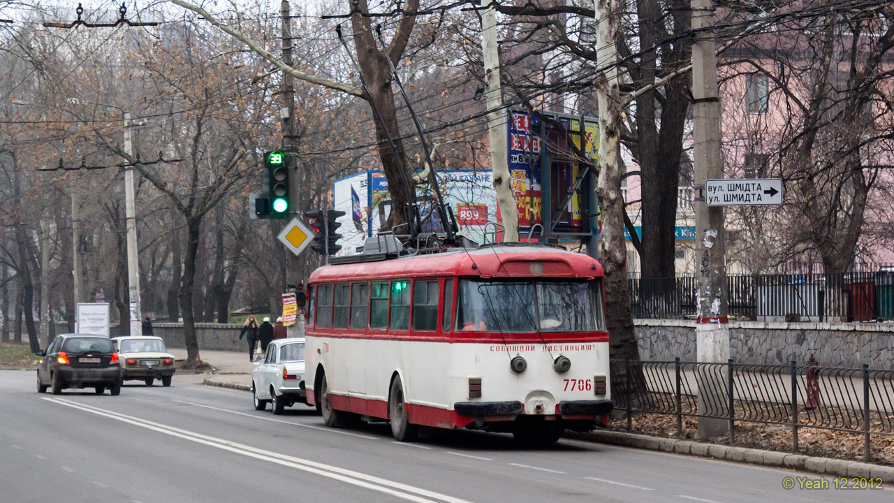 Крымский троллейбус, Škoda 9TrH27 № 7706