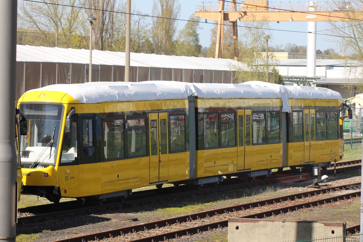 Essen – Mülheim an der Ruhr, Bombardier M8D-NF2 № 1601; Bautzen — Test rides of trams • Probefahrten von Straßenbahnen