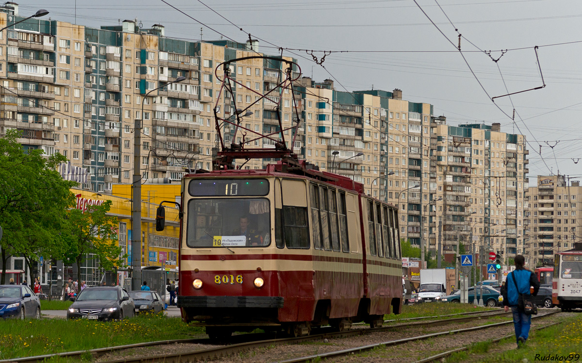 Санкт-Петербург, ЛВС-86К № 8016