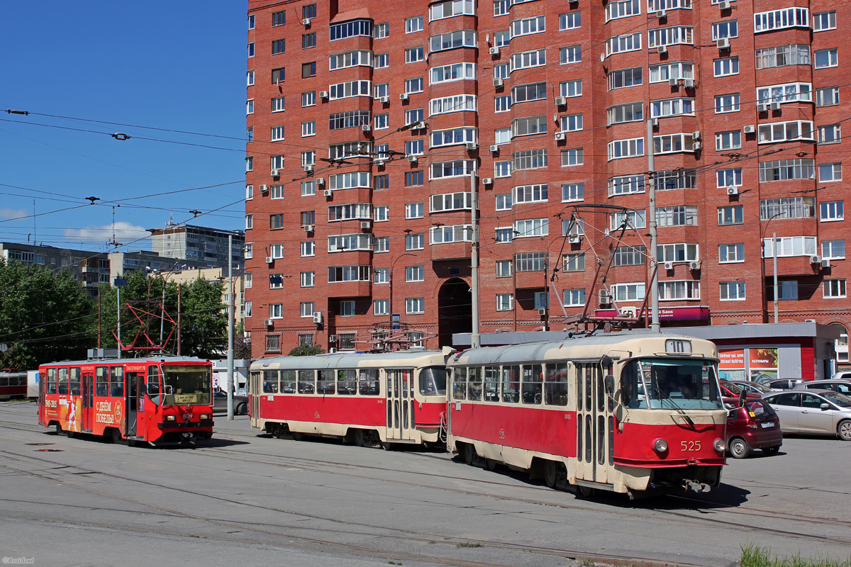 Jekaterinburga, Tatra T3SU (2-door) № 525