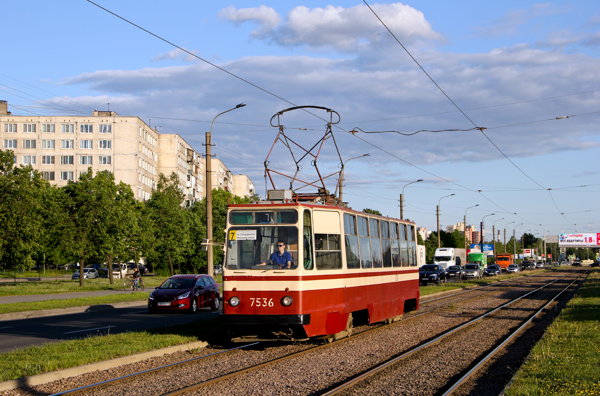 Санкт-Петербург, ЛМ-68М № 7536