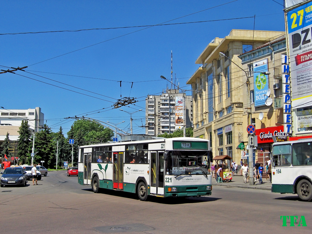 Luck, MPK/Jelcz 120MT č. 221