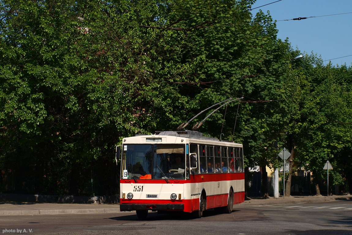 Львов, Škoda 14Tr89/6 № 551