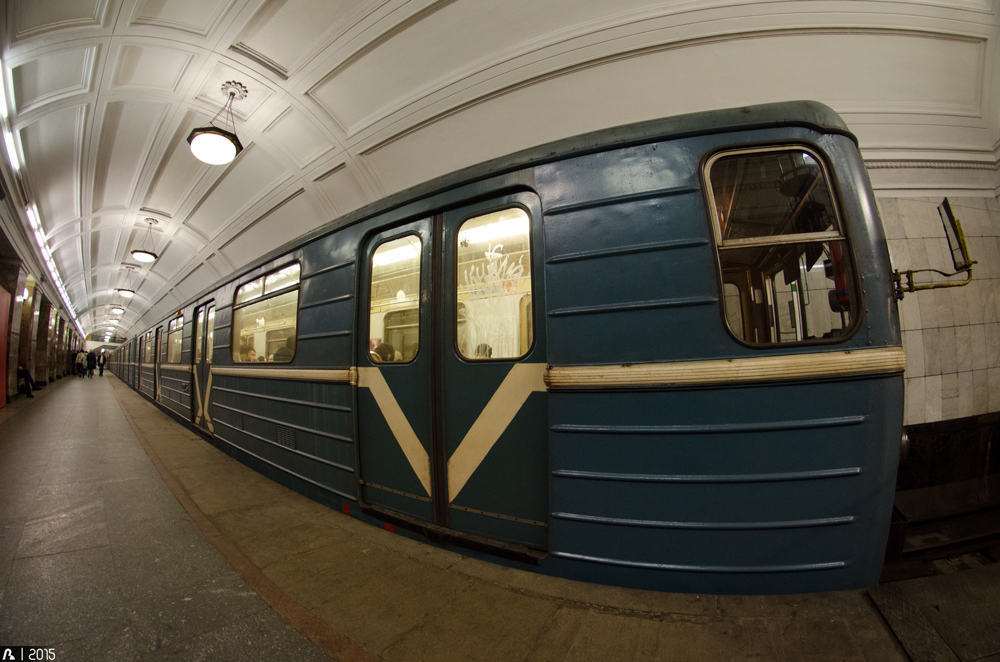 莫斯科, 81-717 (MMZ) # 0045