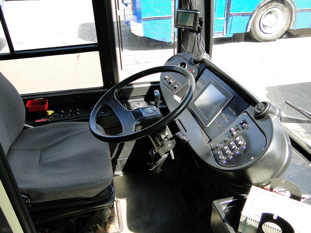 Москва, БКМ 321 № 7823