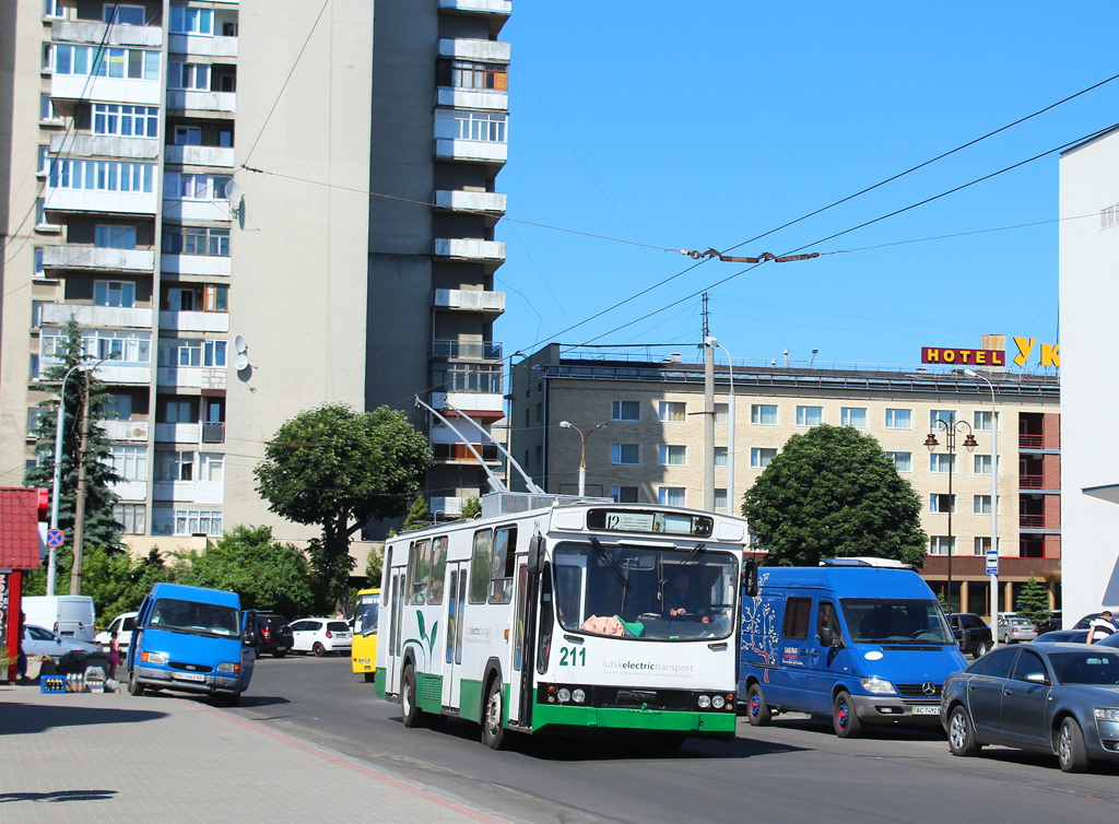 Луцк, Jelcz/KPNA PR110E № 211