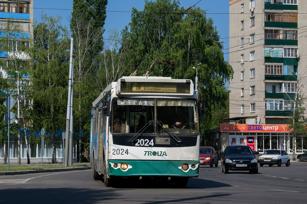 Пенза, ЗиУ-682Г-016.02 № 2024