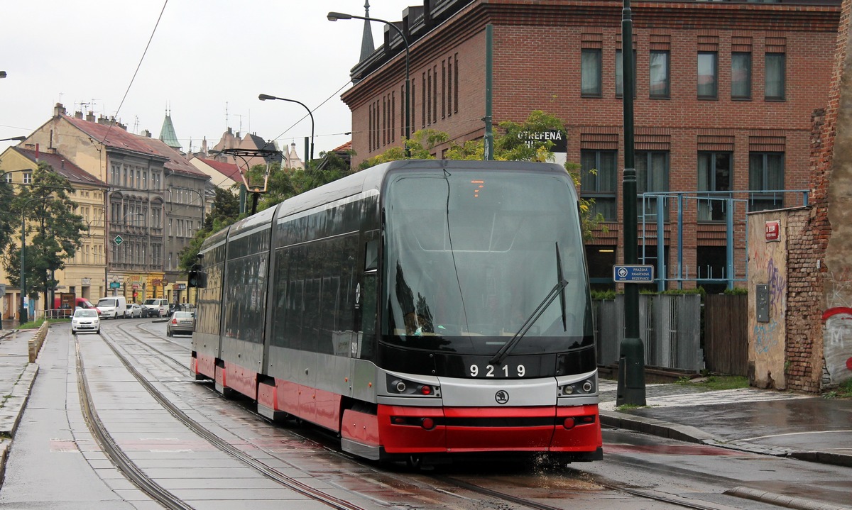 Прага, Škoda 15T2 ForCity Alfa Praha № 9219