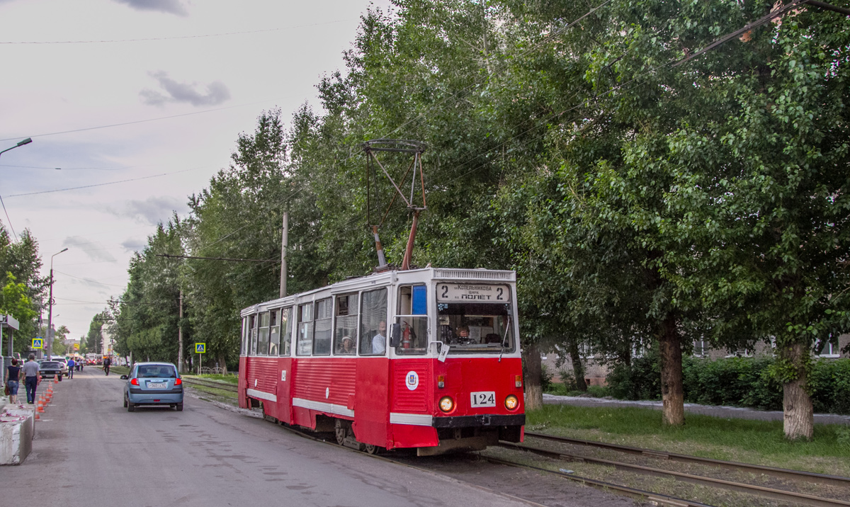 Омськ, 71-605 (КТМ-5М3) № 124 Омськ, 71-605 (КТМ-5М3) № 124