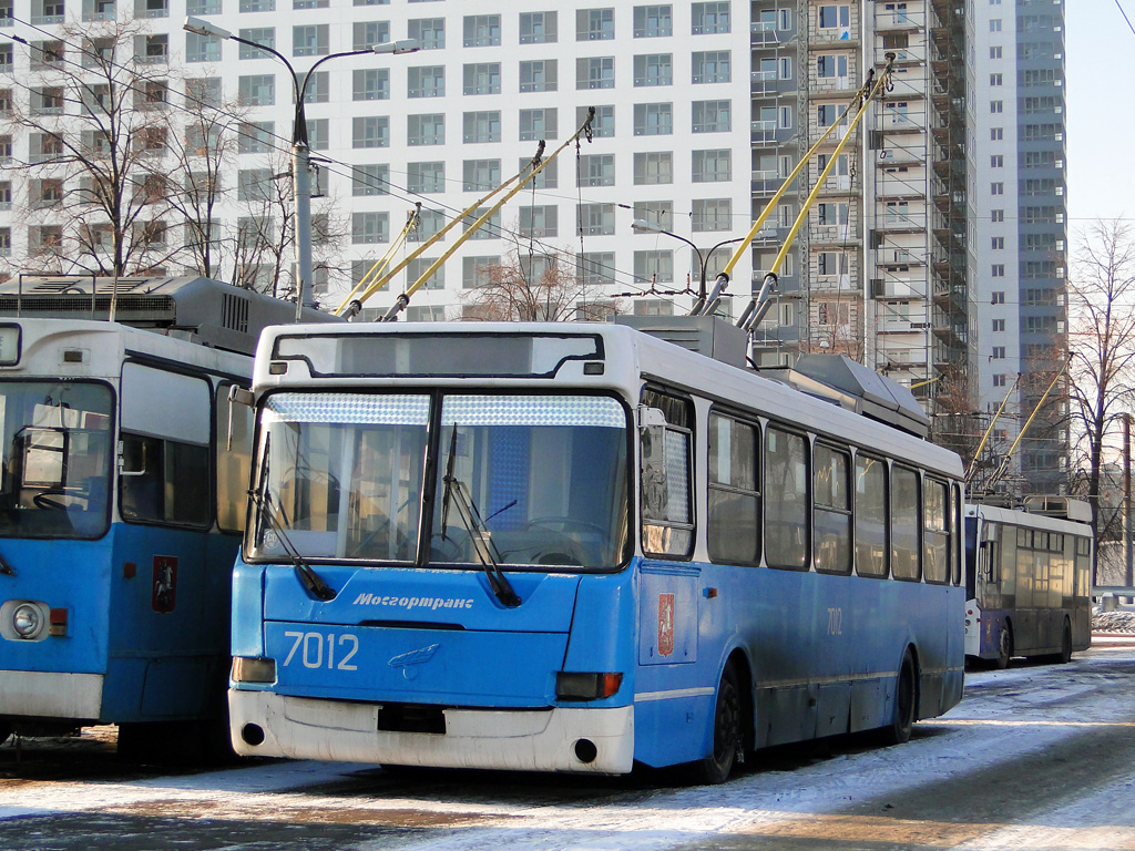 Москва, МТрЗ-5279-0000010 № 7012