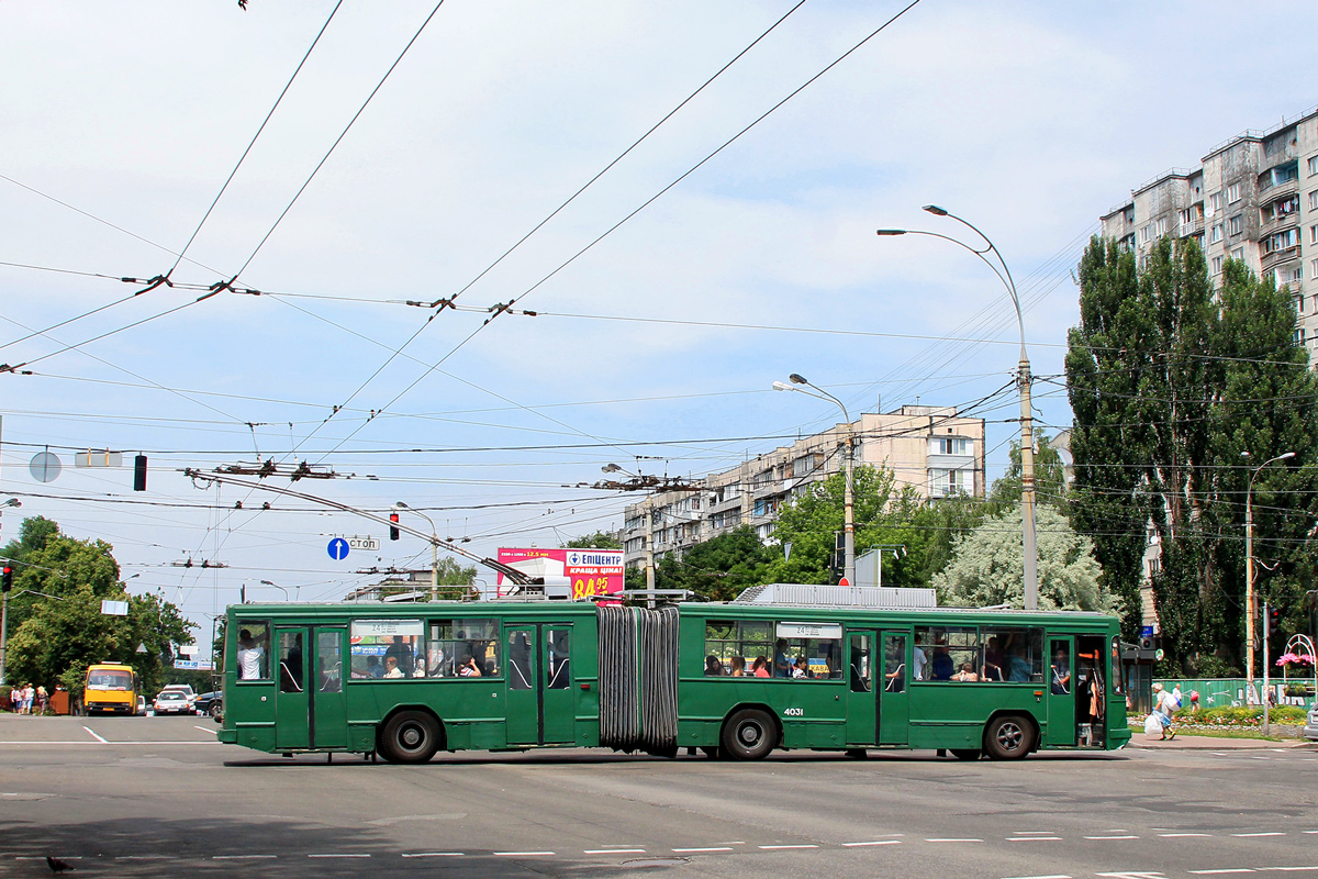 Kyjev, Kyiv-12.03 č. 4031