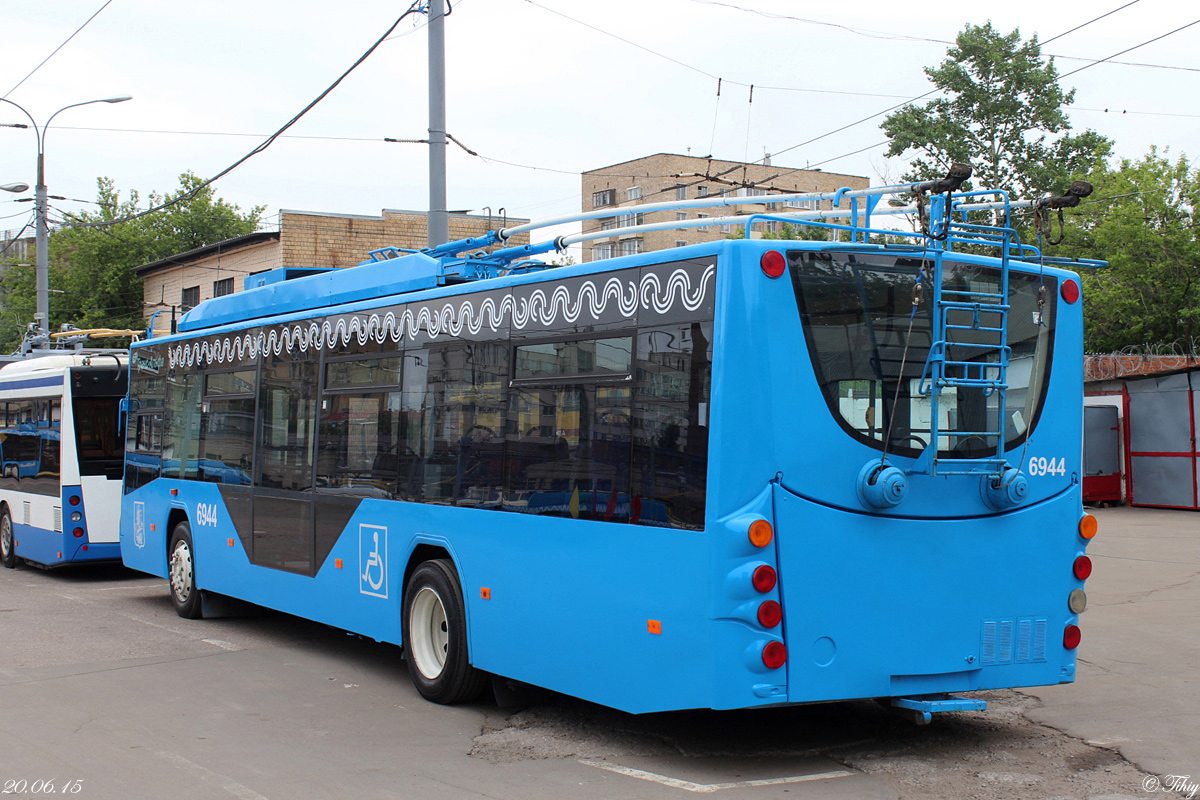 Москва, ВМЗ-5298.01 «Авангард» № 6944