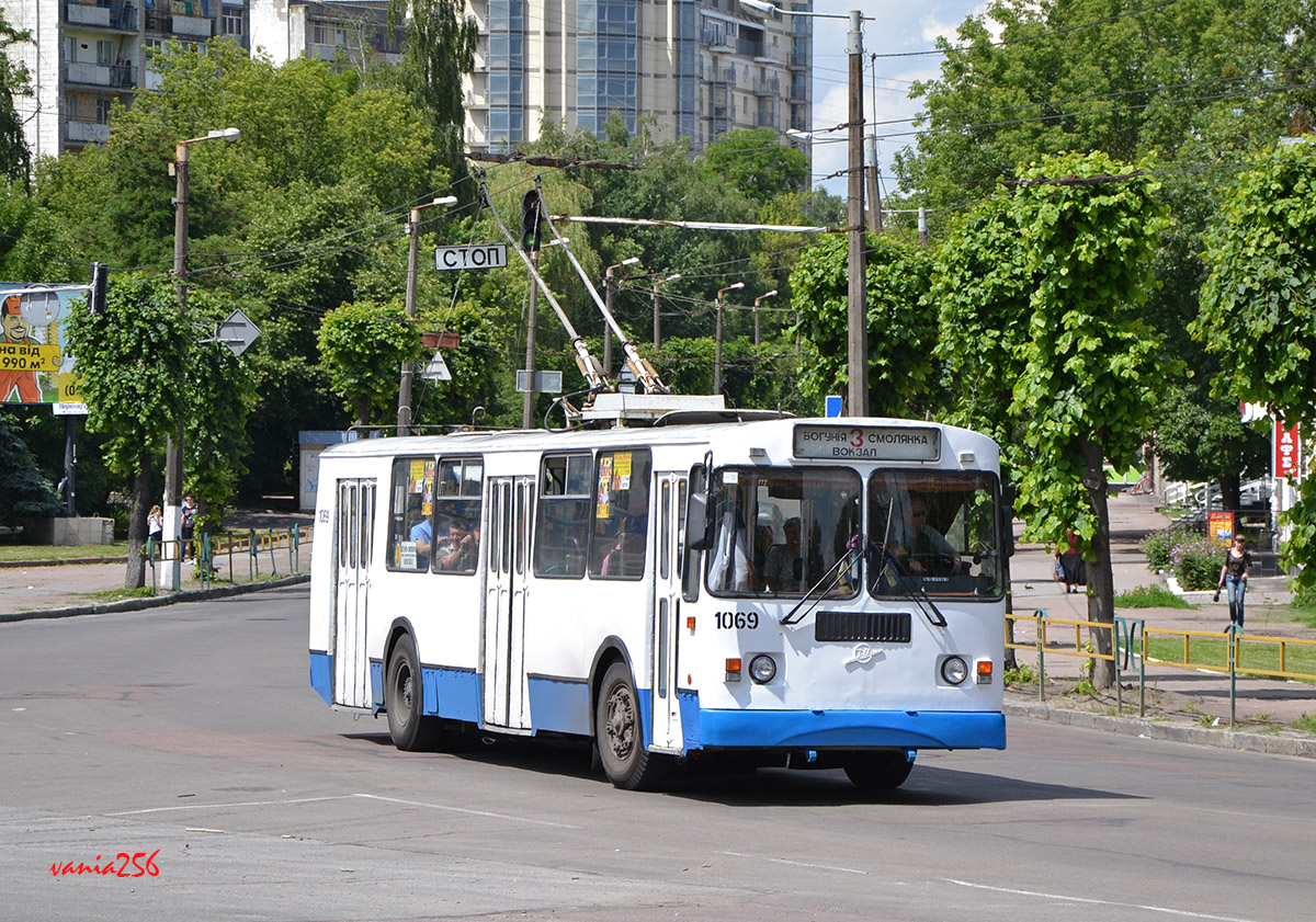 Житомир, ЗиУ-682Г-016 (018) № 1069