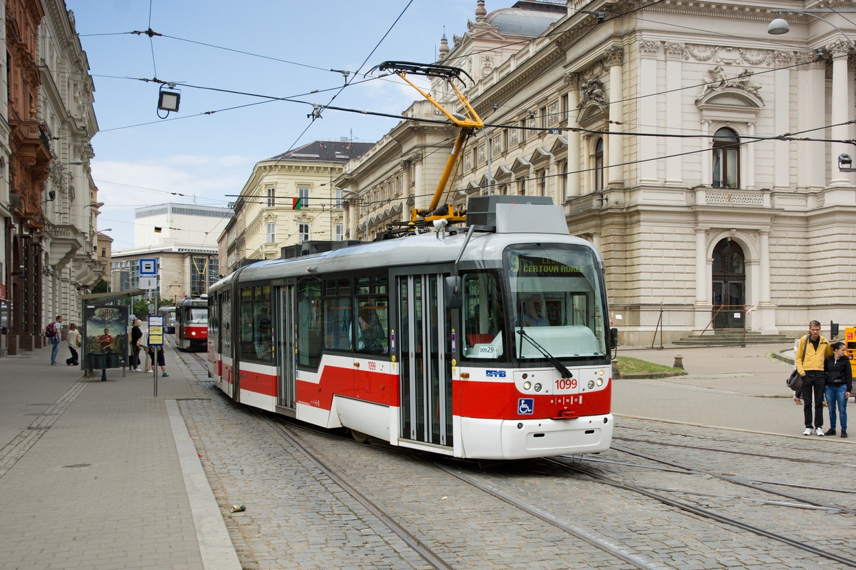 Брно, Vario LF2R.E № 1099