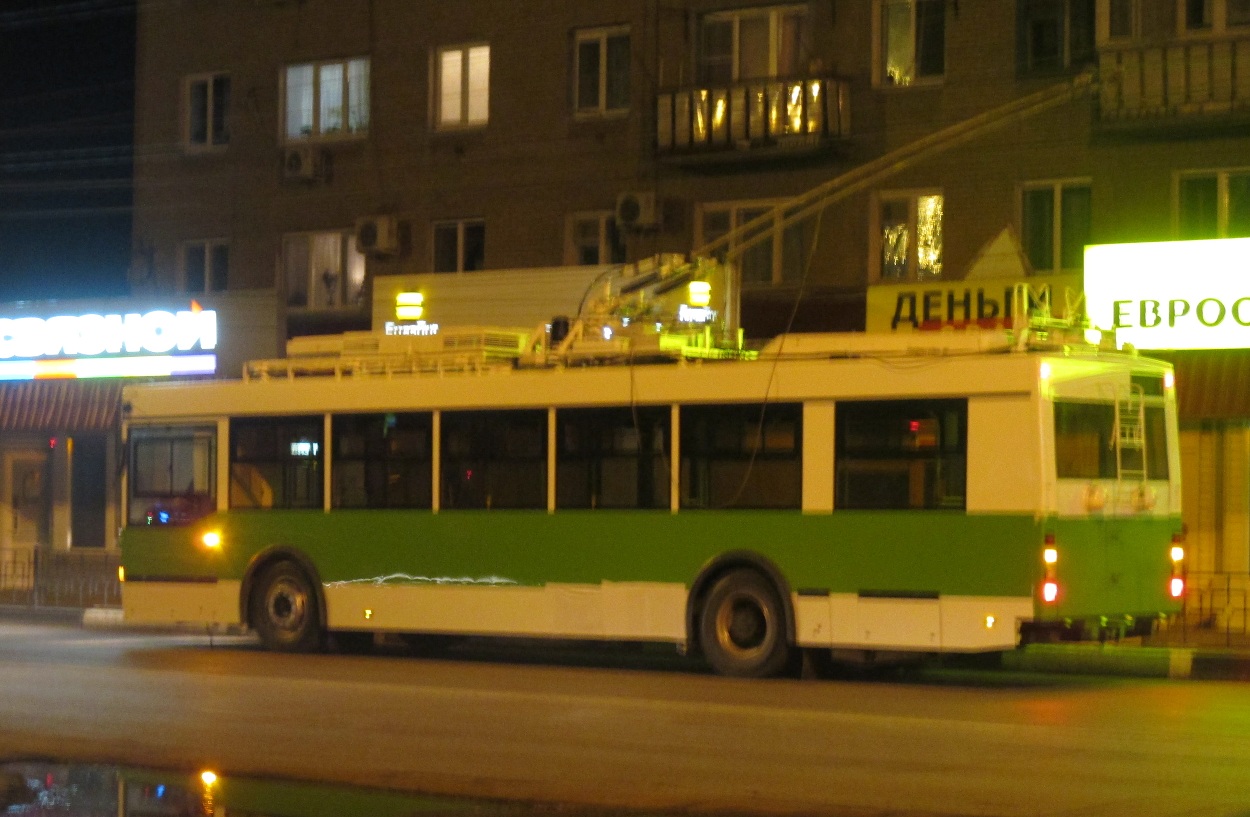 Энгельс — Новые и опытные троллейбусы ЗАО "Тролза"; Кордова — Новые троллейбусы