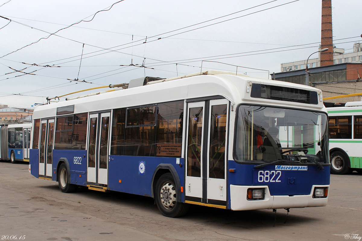 Moskva, BKM 321 č. 6822