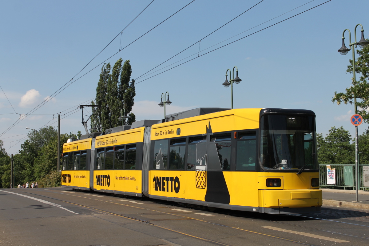 Berlin, BVG GT6U Nr 1601