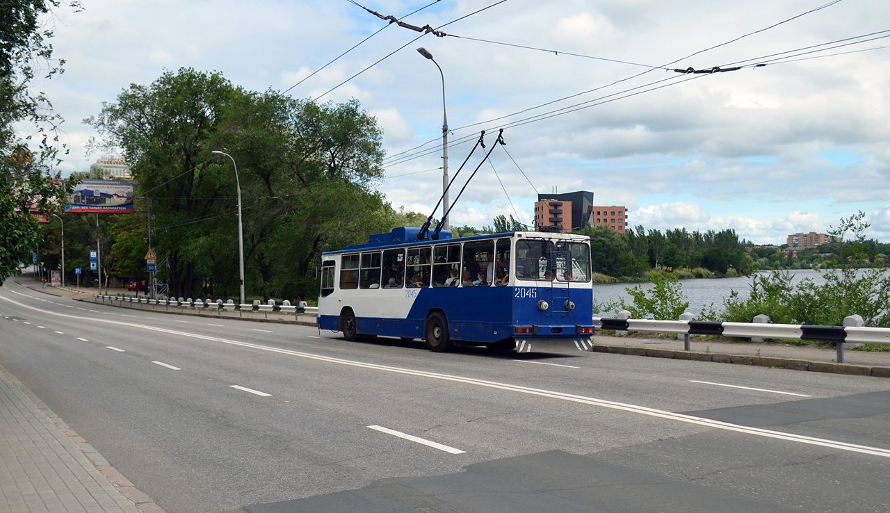 Донецк, ЮМЗ Т2 мод. 7 № 2045