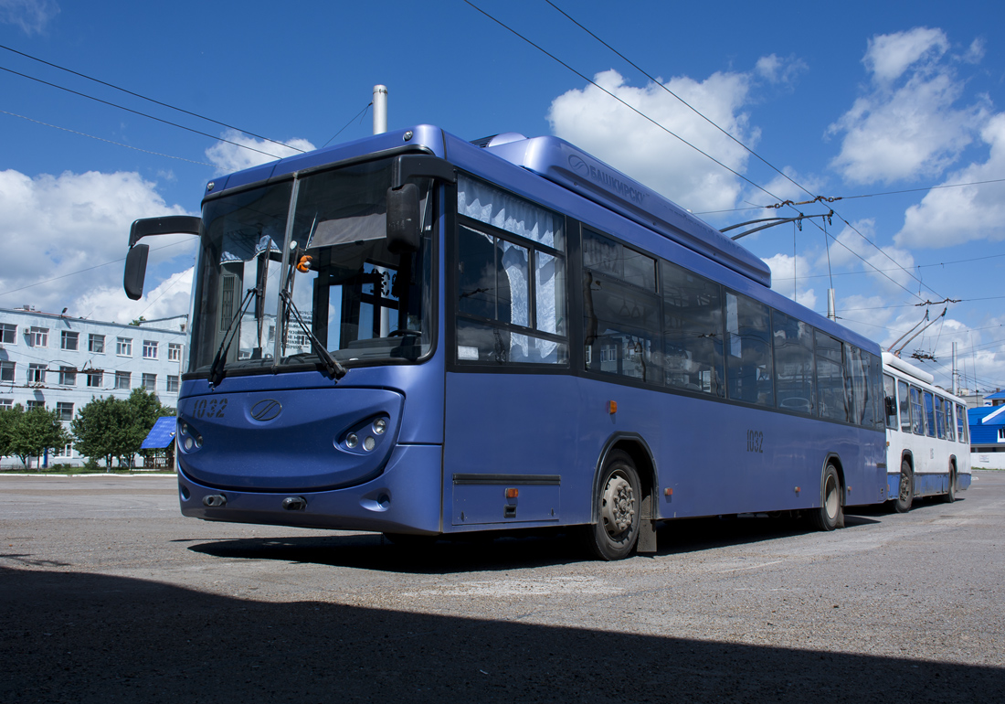 Уфа, БТЗ-52763А № 1032