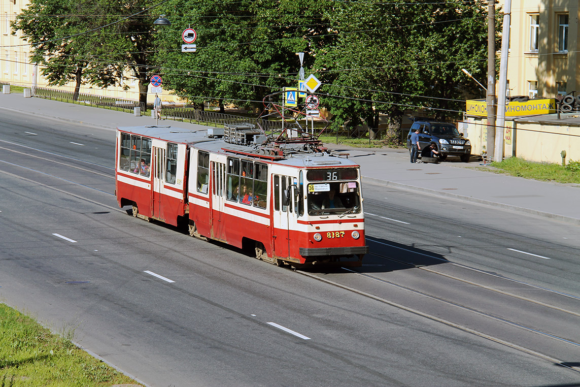 Sankt Petersburg, LVS-86K Nr. 8187 Sankt Petersburg, LVS-86K Nr. 8187