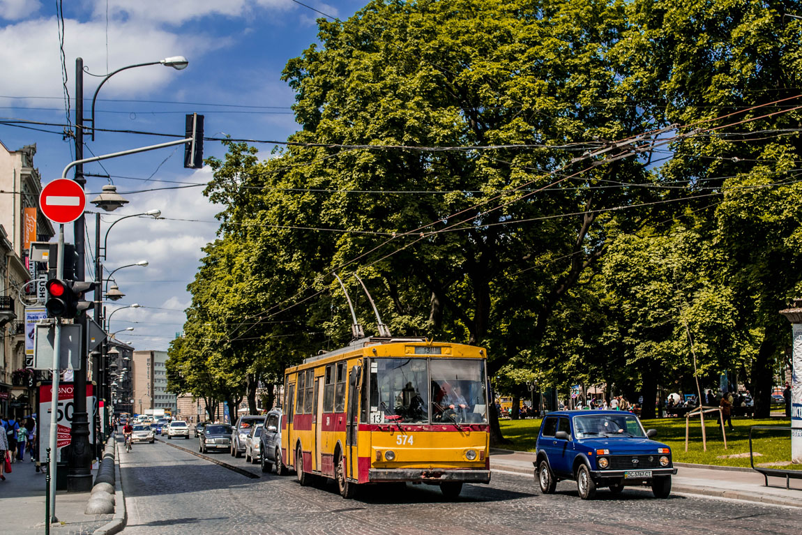 Львов, Škoda 14Tr11/6 № 574