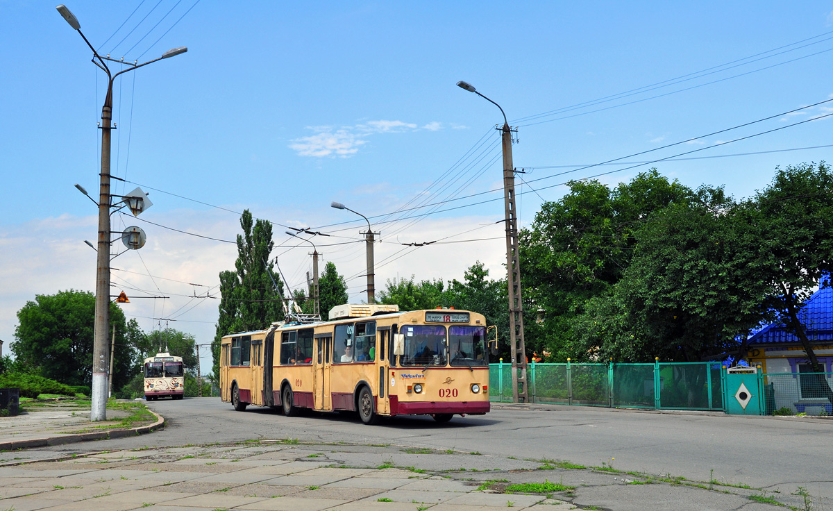 Крывы Рог, ЗиУ-683В01 № 020