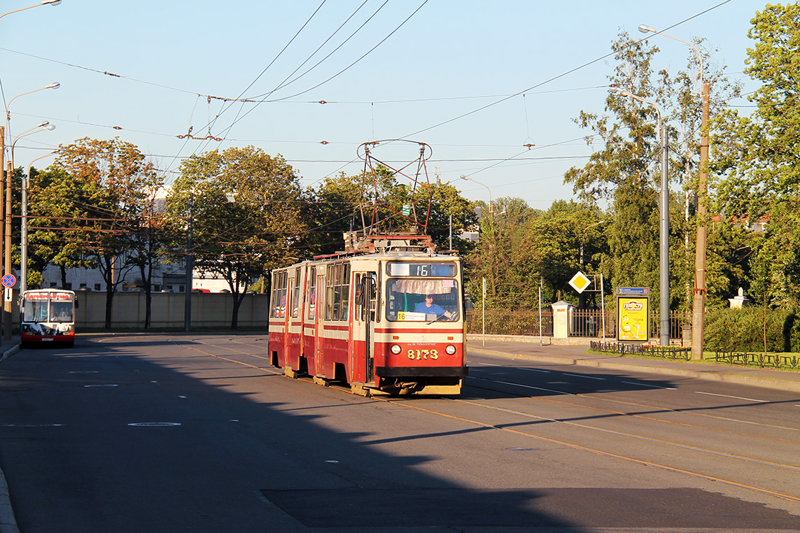 Sankt-Peterburg, LVS-86K № 8173