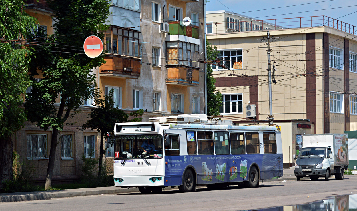 Воронеж, ЗиУ-682Г-016.02 № 321