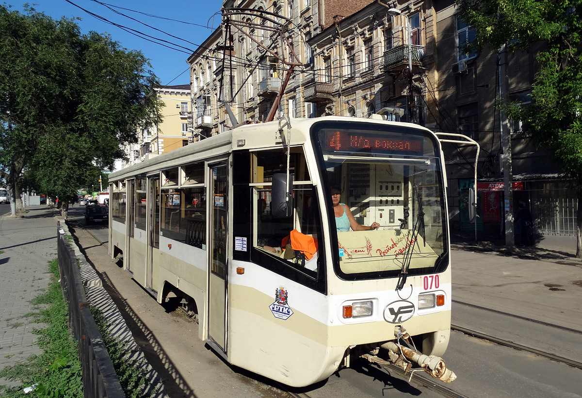 Ростов-на-Дону, 71-619КУ № 070