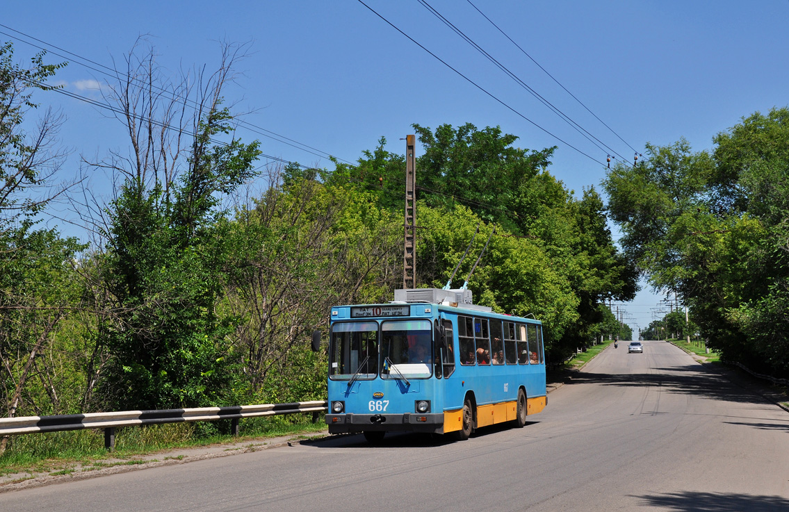 Кривой Рог, ЮМЗ Т2 мод. 7 № 667